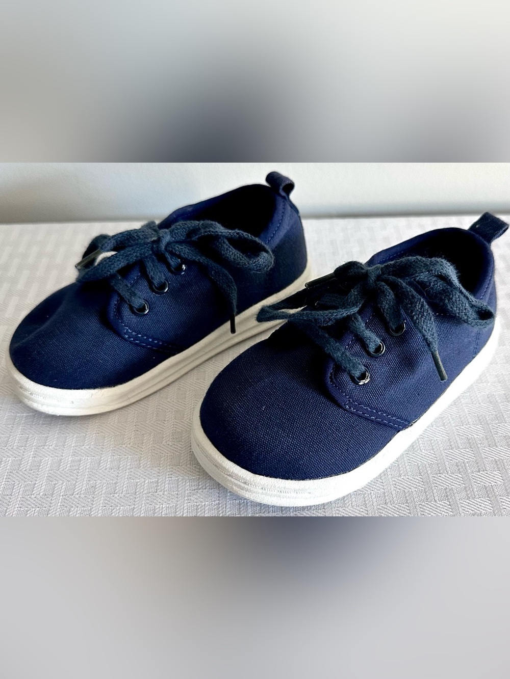 Little Me Baby Navy Blue Canvas Lace Up Sneakers Shoes Size 1 Infant
